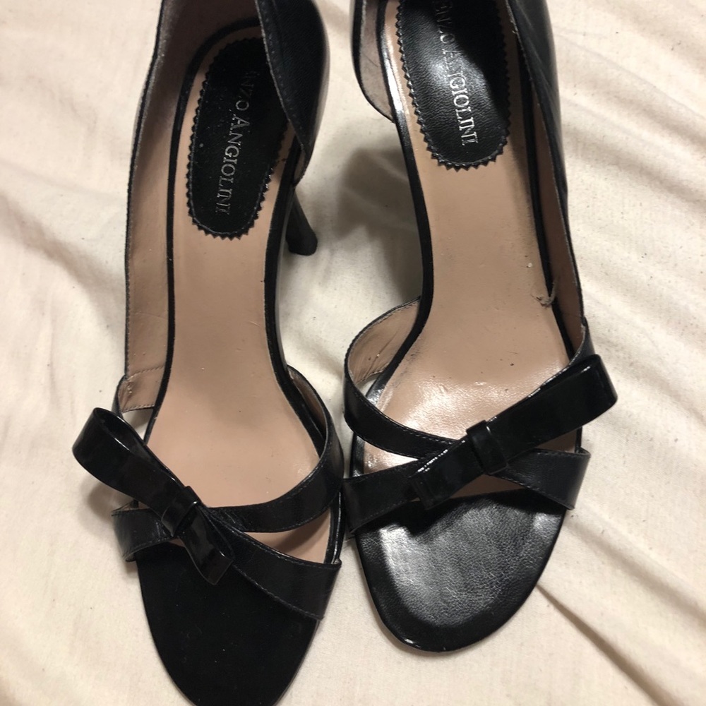 Black heels